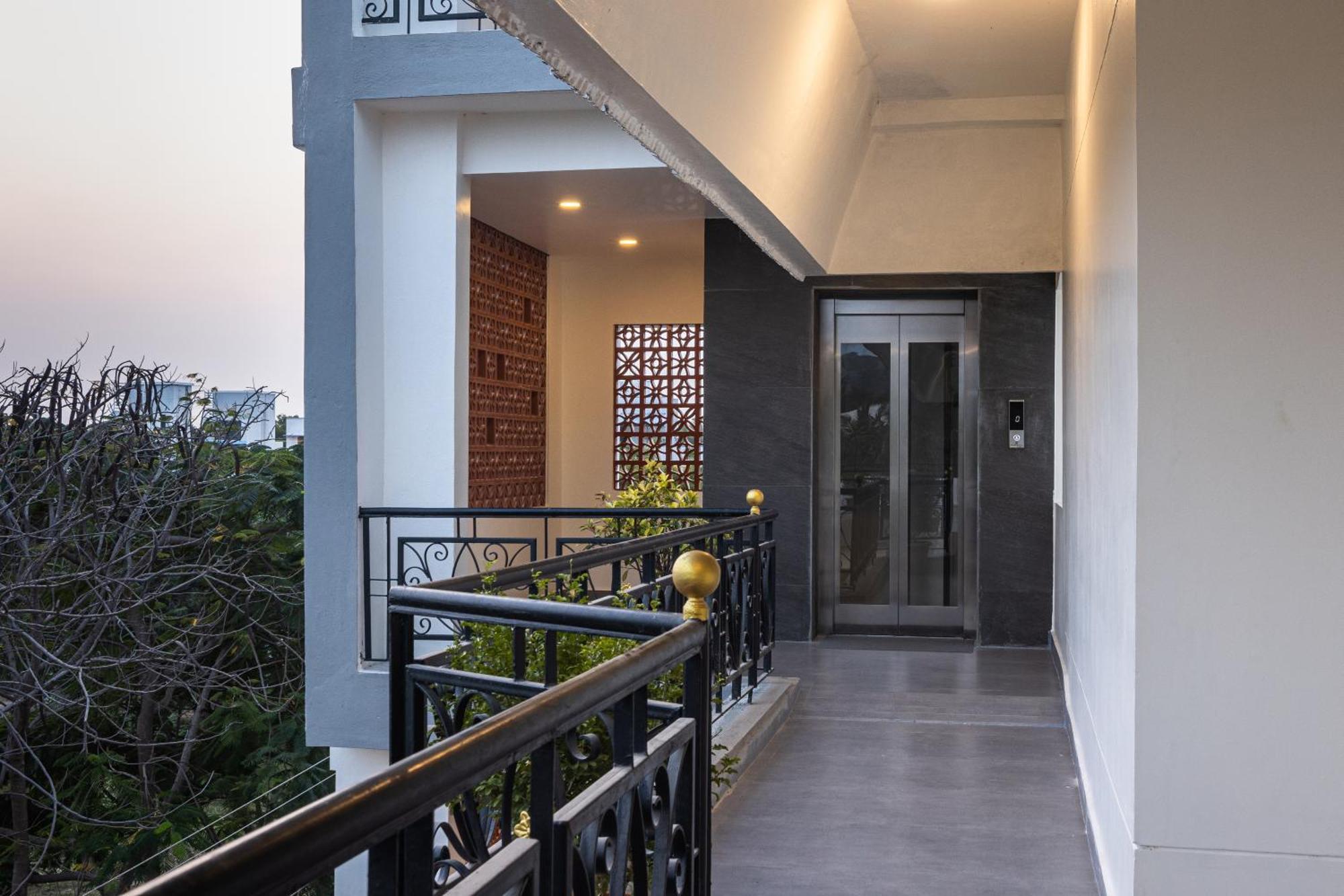 Ashreya Suites Tiruvannāmalai Exterior foto