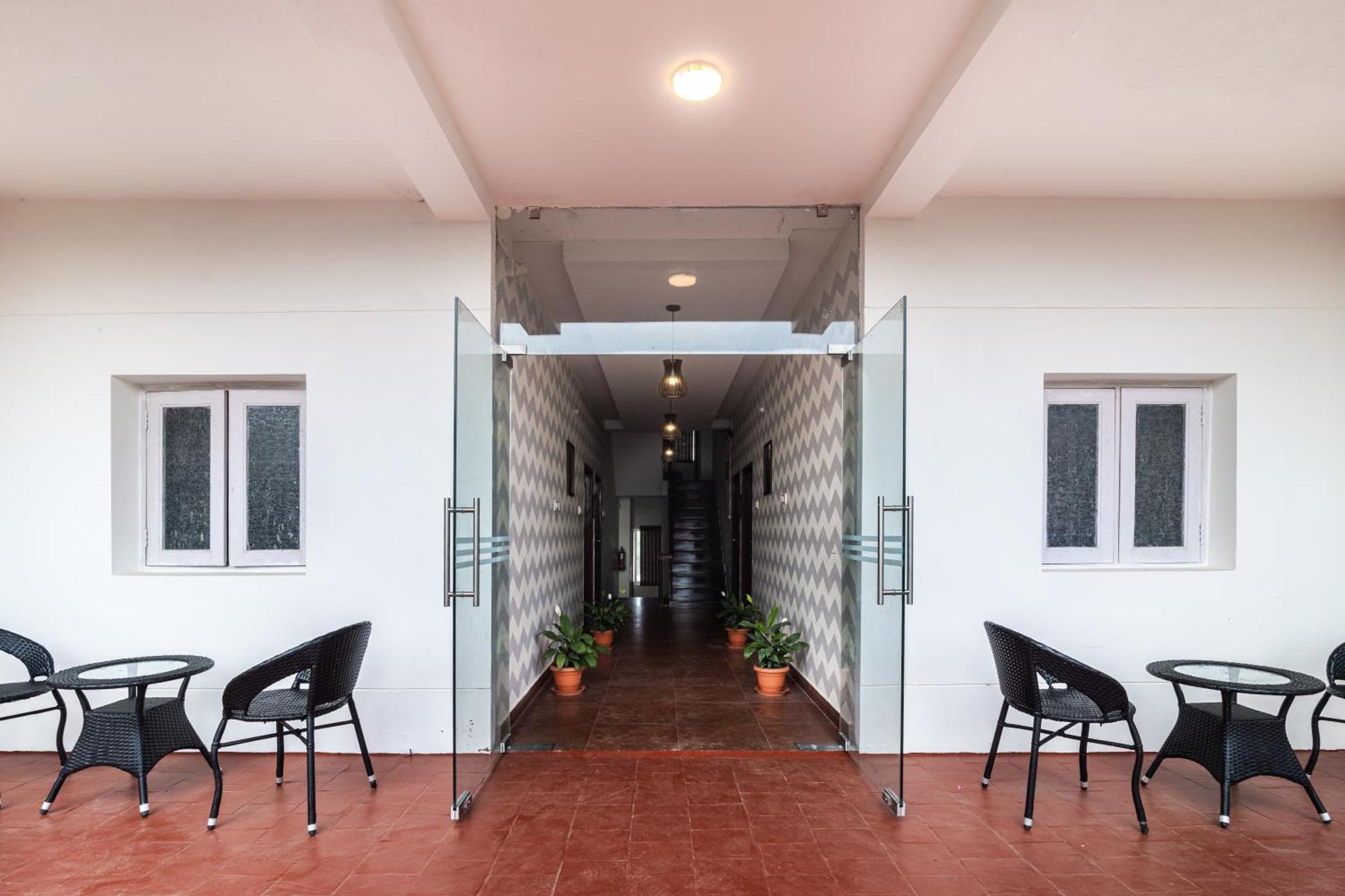 Ashreya Suites Tiruvannāmalai Exterior foto